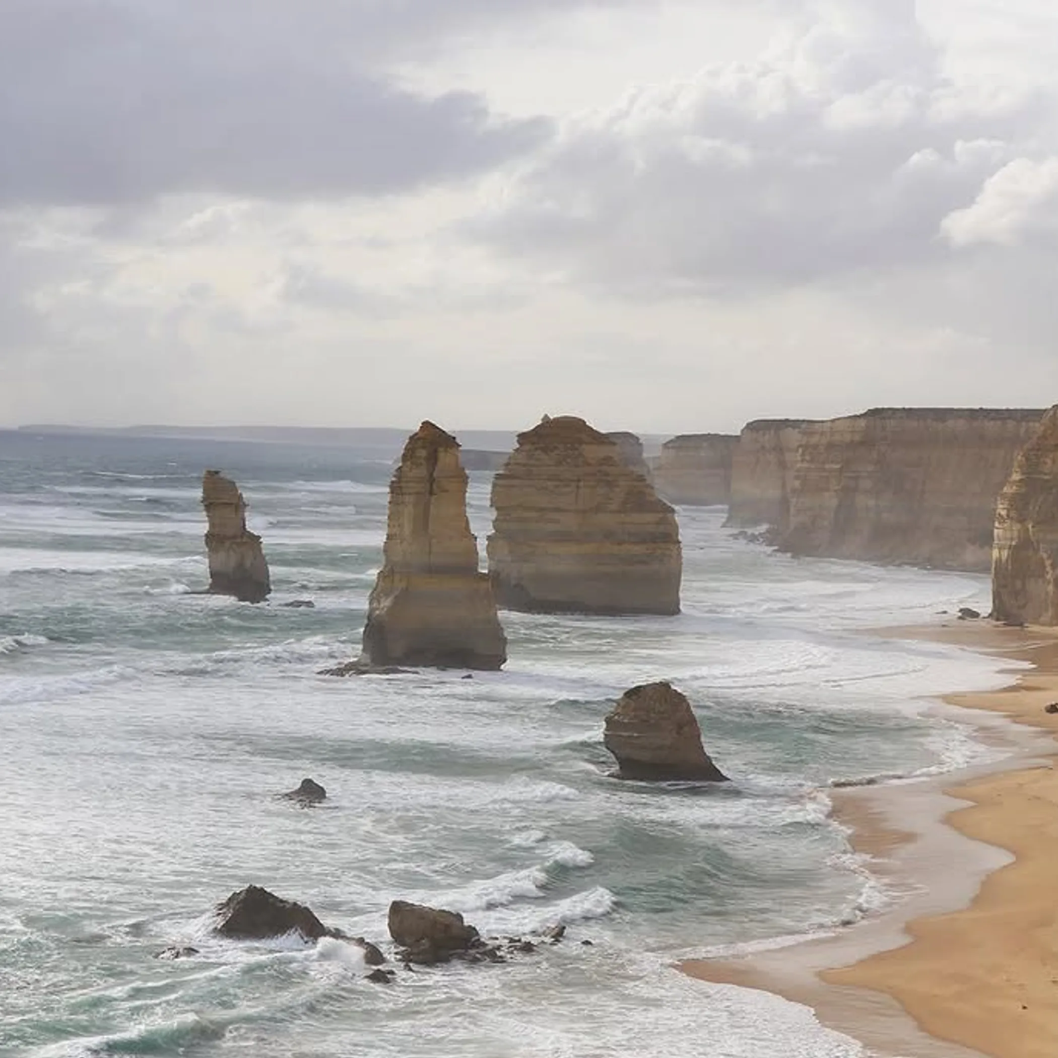 twelve apostles limestone stacks ocean coast